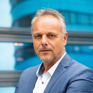 Richard Helmus